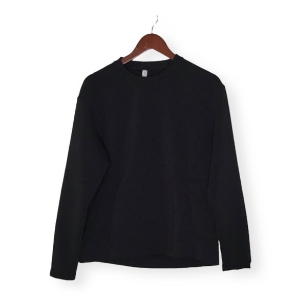 Lululemon Black Nylon Blend Crewneck Shirt Size 8. - Picture 1 of 13